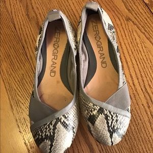 ZeroGrand Snake Pattern Ballet Shoes - 8